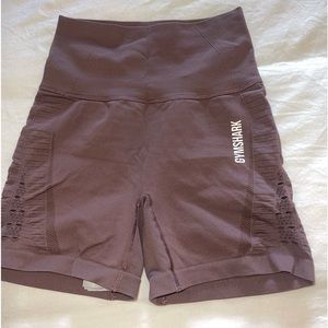 Gym Shark shorts. Size XS, condition is like new.